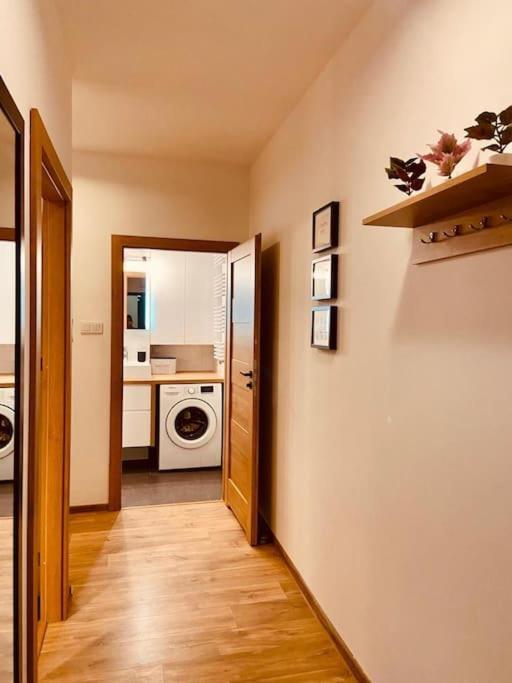 Spacious,Stylish And Comfortable 2 Room Apartment With Million Dollar View Warsaw Exterior photo