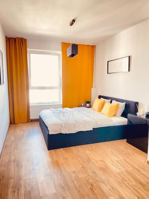 Spacious,Stylish And Comfortable 2 Room Apartment With Million Dollar View Warsaw Exterior photo